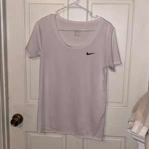 Nike athletic top size medium